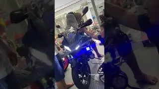 Triumph Tiger 660 update trợ s&aacute;ng Diode Dynamics Rock Light