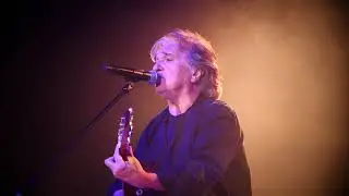 Peter Howarth   