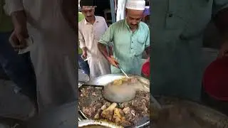 East or West Lahori Breakfast is Best | Lahori Bong Paye Breakfast #shorts #streetfood #food