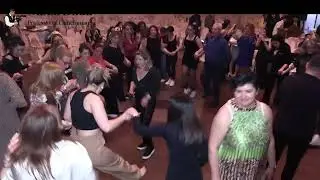 KONCERT NË PARNITHA 8 MARSI Këngëtar ALEKS MICKA Klarino BARDHI NAKA