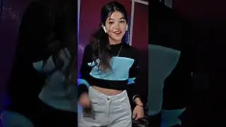 Girl 😍😍 Instagram influencer Boys crash ☺️#trending #cute #shortvideo