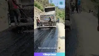 Road Paving Level: EXPERT! 😎 Riding the Gravel Express! #skills #worklife #paving #satisfying