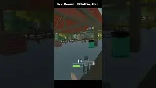 Being lazy as I kill two screen players with common weapons #recroom #recroyale