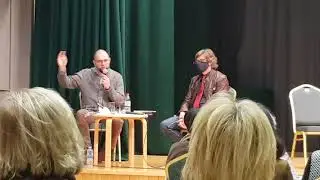 Poetas Laurynas Katkus skaito Avromo Suckeverio eilėra&scaron;tį jidi&scaron; kalba.