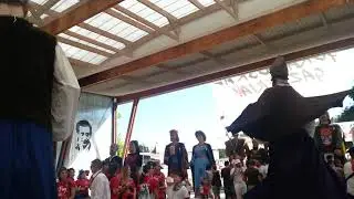 Llegada de los gigantes de Mendillorri al colegio