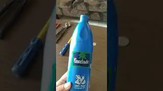 How to open Parachute coconut oil bottle