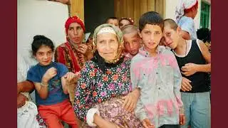 FOTOĞRAFLARLA ALEVİ / BEKTAŞİ İNANÇ MERKEZLERİ / ETKİNLİKLERİ: HAMZA BABA, İZMİR, 1999