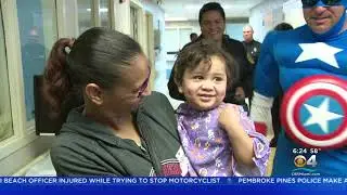 'Hero' officers visit children in the hospital