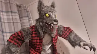 Tech Review: Halloween Costumes Classic Werewolf 