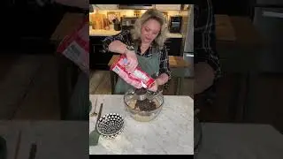 Chocolate chip fluff￼ernutter Blondies 