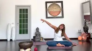 Lezione di Yoga con Francesca Cassia | Odaka Yoga | DECENNIO DEL MARE