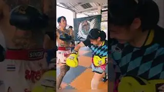 Boy Vs Girl Muay Thai Fight 😁#muaythai#fighting#kickboxing