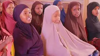 Boqolaal carruur agoon ah ayaa waxbarasho ka helay xarunta barbaarinta agoonta degmada Balcad.