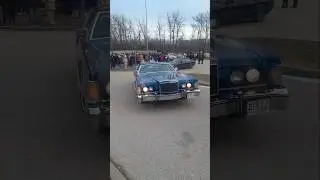 Lincoln Continental Mark IV &eacute;s egy Mercedes-Benz W201.