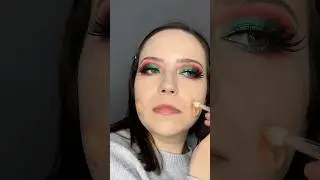 Candy Cane #makeup #sfxmua #makeuptutorial #makeupartist #sfx #christmasmakeup #christmas #sfxartist
