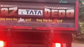 Truck and boy no bikes girls and mobile no 🙏🙏🙏🙏