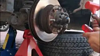 محاولة تركيب فرارات حرة على العكس الأمامي للشاص/ landcruiser 76 free wheeling hub fitment
