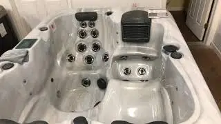 American Whirlpool model 451 64&rdquo; x 81&rdquo;- 31&rdquo; deep 2-3 person, physician designed therapy foot jets