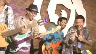 Los Borrachos Enamorados - Toca o Telefone