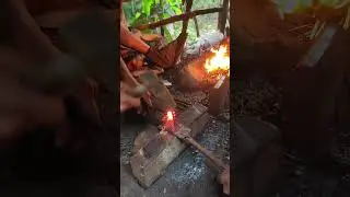 Blacksmith iron nail making challenge #blacksmith #challenge #ironwork #youtubevideo #america #fyp 