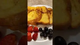 This French Toast is crispy outside, fluffy inside 🤎🍞Quick breakfast/lunch box recipe#trending