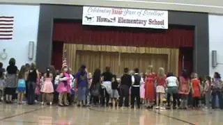 Kids Still Say The Pledge Of Allegiance In American Schools