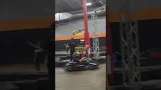 Crash in the fight for second place. #karting #gokartpro #gokartracing #racing #gokart #gokarting