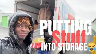 HELPING MY BROTHER MOVING  STUFF INTO STORAGE😂