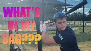 What Gear Does a College Baseball Player Use? 