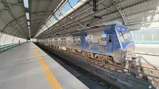 Trensurb Série 100 / 120 na estação Fenac