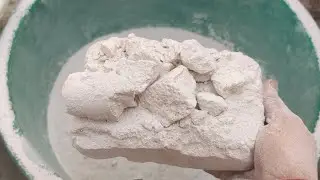 ASMR - white dirt texture dry tub crumbling dusty play messy hands  soft dusty satisfying 🩷✨