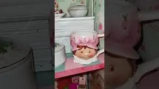 My Vintage Strawberry Shortcake Porcelain Collection ~ Toy-Addict #strawberryshortcake #genx
