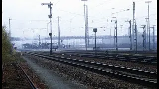 Dampfschnellzug fährt in Plattling ab am 30.10.1993...nach Passau...