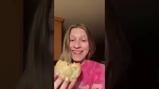 Freeze your cookies! #cookiereview #shorts #chocolatechip #foodie #food