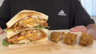 Домашний сэндвич с курицей по-южному (с котлетой из жареного бургера Woolworthes)