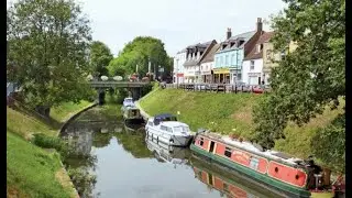 Fast flowing River Welland