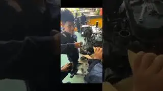 Tugas video tentang membuka dan memasangan dinamo starter dan alternator 