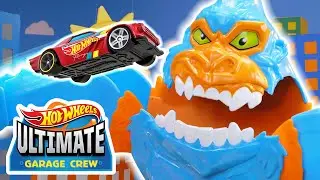 GIANT GORILLA ON THE LOOSE! 🦍 | Full Episode | Ultimate Garage Crew | Hot Wheels