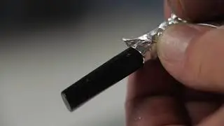 Oiled charcoal | Winsor & Newton Masterclass