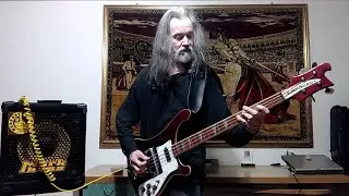 AVENGER Halloween - Bass Cover 