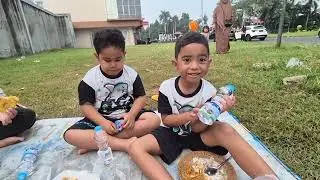 ARGA-DIPA LAGI MAKAN DI LUAR MALAH KEBELET PIPIS