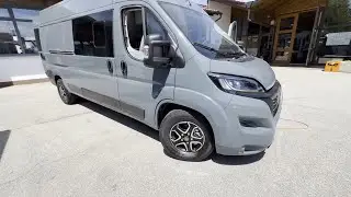 Wohnmobil Campervan Furgok mit sensationellem GRUNDRISS auf minimaler Länge