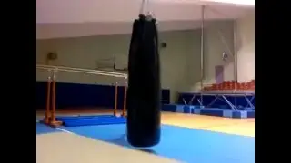 Heavy Bag Work out - Amateur Boxing Training - Sandsack Kum torbası
