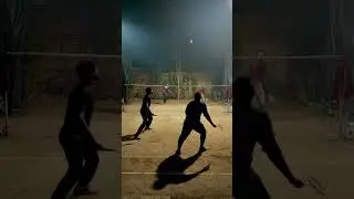 1-Hand Trick Shot#shorts  #shuttlesmash #badmintoncourt #longrally