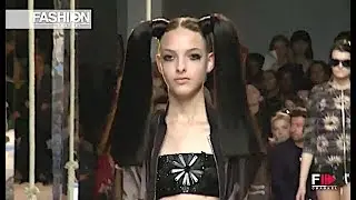 MONCLER GAMME ROUGE Spring Summer 2013 Paris - Fashion Channel
