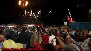 Feiras Novas 2015 - Concertinas (7).  Roda do vira e fogo de artif&iacute;cio.