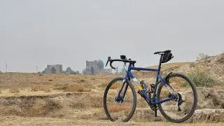 На гравийнике по холмам Афрасиаба. Gravel riding on Afrasiab Hills