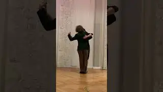 Universitango.com - Pablo & Ludmila - Simple Tango Improvisation