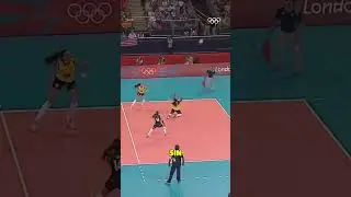 La Mejor Salvada en un Partido de Voleibol