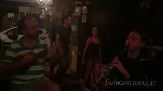 Moonglow (Eddie DeLange) ~ Clarinet & Ukelele